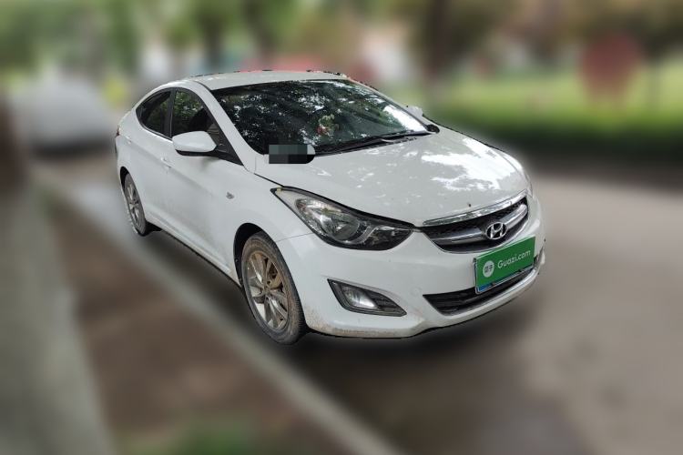 Used Hyundai Elantra (5th Generation / Langdong) 2015 1.6L Automatic Fashion Model Front Right 45 Deg