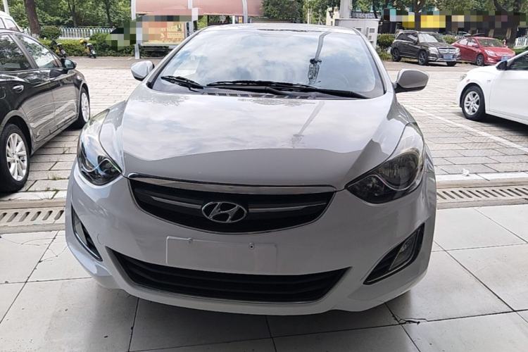 Used Hyundai Elantra (5th Generation / Langdong) 2015 1.6L Automatic Fashion Model Front