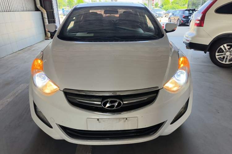 Used Hyundai Elantra (5th Generation / Langdong) 2015 1.6L Automatic Leading Model Front