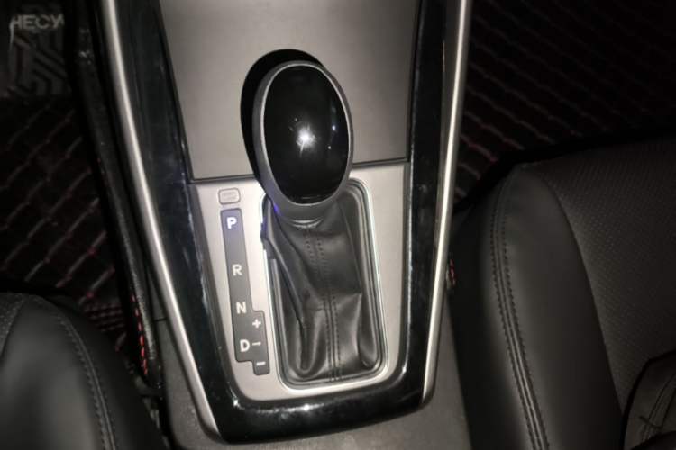 Used Hyundai Elantra (5th Generation / Langdong) 2015 1.6L Automatic Leading Model Gear Lever