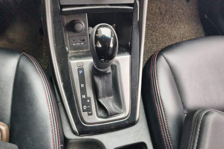 Used Hyundai Elantra (5th Generation / Langdong) 2015 1.6L Automatic Leading Model Gear Lever
