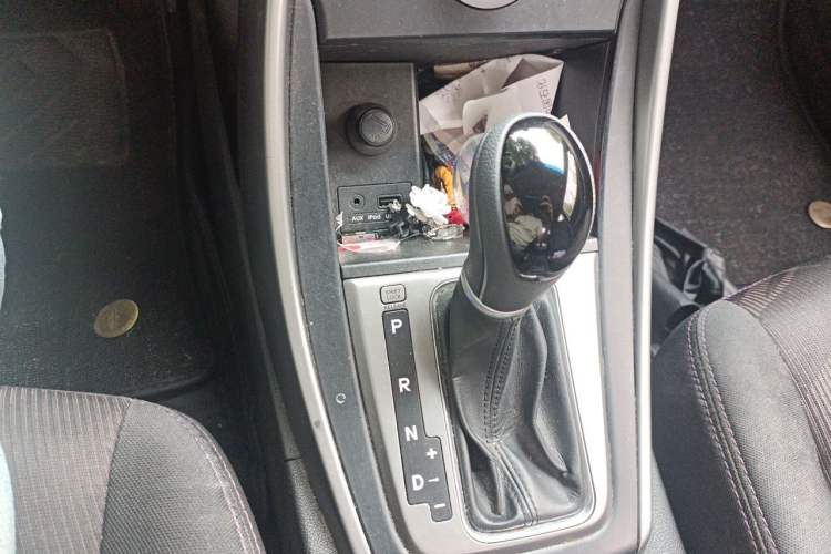 Used Hyundai Elantra (5th Generation / Langdong) 2015 1.6L Automatic Fashion Model Gear Lever