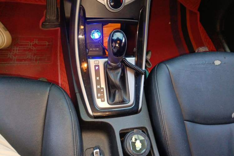 Used Hyundai Elantra (5th Generation / Langdong) 2015 1.6L Automatic Leading Model Gear Lever