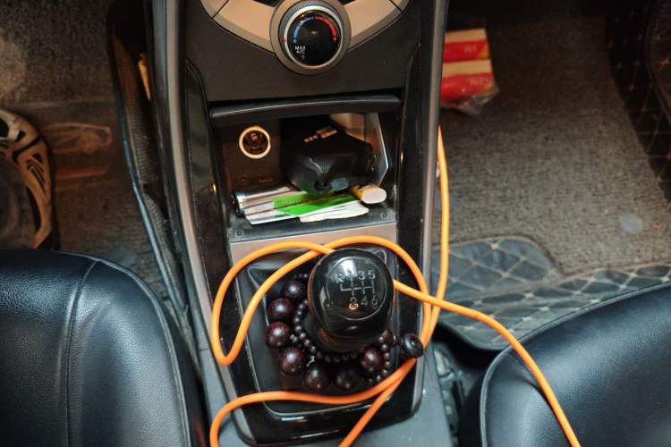 Used Hyundai Elantra (5th Generation / Langdong) 2015 1.6L Manual Leading Model Gear Lever