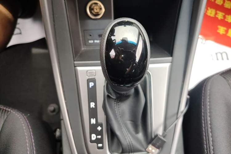 Used Hyundai Elantra (5th Generation / Langdong) 2015 1.6L Automatic Fashion Model Gear Lever