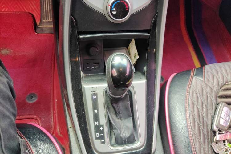 Used Hyundai Elantra (5th Generation / Langdong) 2015 1.6L Automatic Leading Model Gear Lever