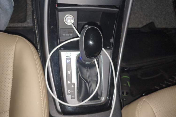 Used Hyundai Elantra (5th Generation / Langdong) 2015 1.6L Automatic Leading Model Gear Lever
