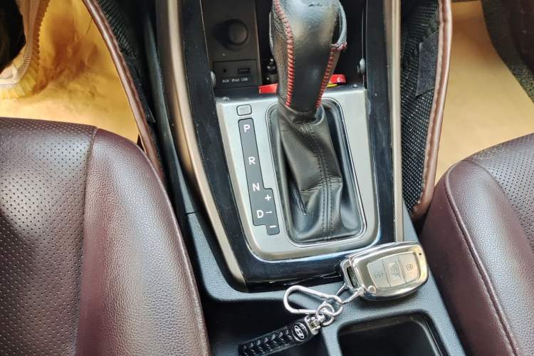 Used Hyundai Elantra (5th Generation / Langdong) 2015 1.6L Automatic Luxury Model Gear Lever