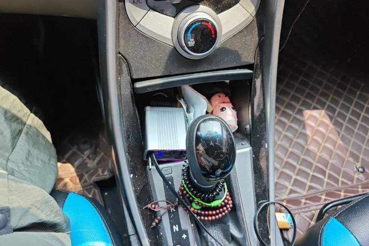 Used Hyundai Elantra (5th Generation / Langdong) 2015 1.6L Automatic Leading Model Gear Lever