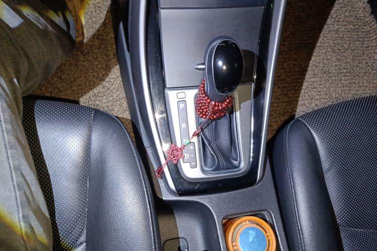 Used Hyundai Elantra (5th Generation / Langdong) 2015 1.6L Automatic Luxury Model Gear Lever