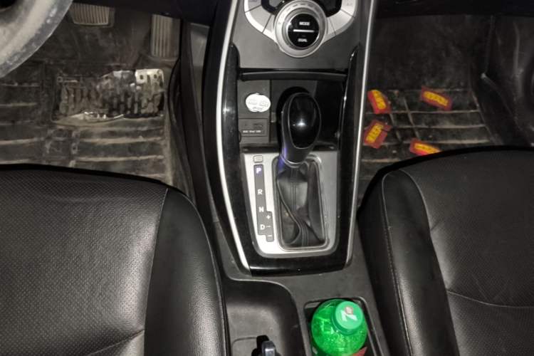 Used Hyundai Elantra (5th Generation / Langdong) 2015 1.6L Automatic Luxury Model Gear Lever