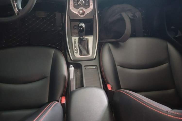 Used Hyundai Elantra (5th Generation / Langdong) 2015 1.6L Automatic Fashion Model Gear Lever