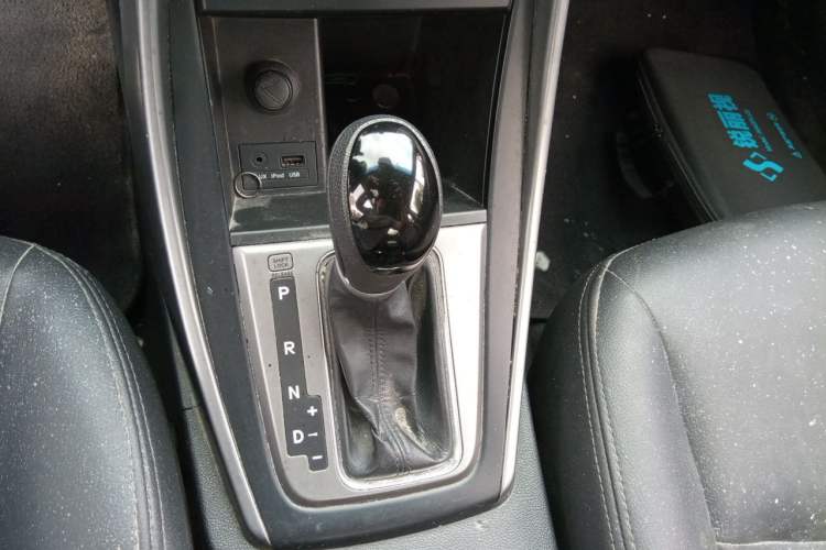 Used Hyundai Elantra (5th Generation / Langdong) 2015 1.6L Automatic Fashion Model Gear Lever
