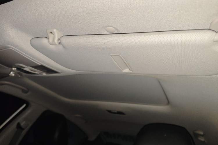 Used Hyundai Elantra (5th Generation / Langdong) 2015 1.6L Manual Leading Model Headliner