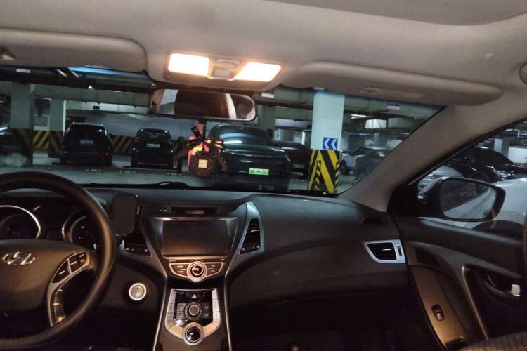 Used Hyundai Elantra (5th Generation / Langdong) 2015 1.6L Automatic Leading Model Headliner