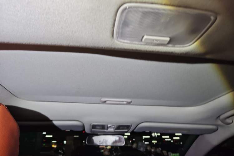 Used Hyundai Elantra (5th Generation / Langdong) 2015 1.6L Manual Leading Model Headliner
