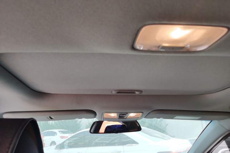 Used Hyundai Elantra (5th Generation / Langdong) 2015 1.6L Manual Leading Model Headliner