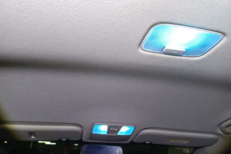 Used Hyundai Elantra (5th Generation / Langdong) 2015 1.6L Automatic Fashion Model Headliner