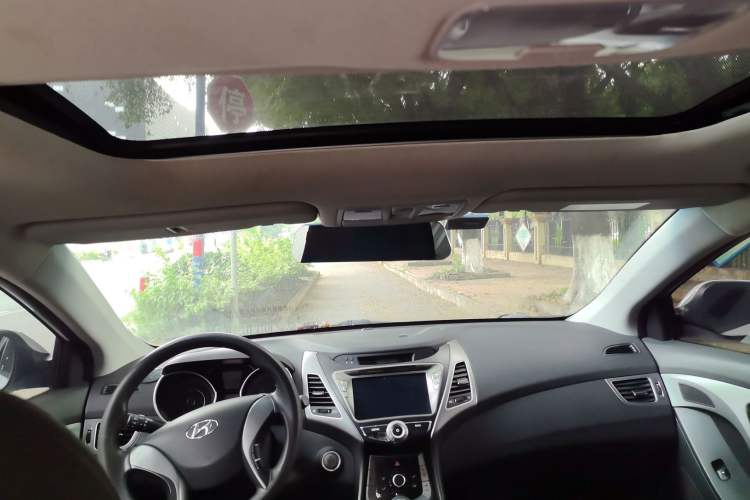 Used Hyundai Elantra (5th Generation / Langdong) 2015 1.6L Automatic Leading Model Headliner
