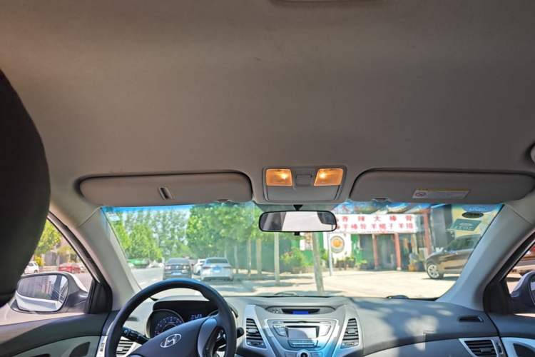 Used Hyundai Elantra (5th Generation / Langdong) 2015 1.6L Automatic Fashion Model Headliner