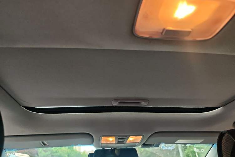 Used Hyundai Elantra (5th Generation / Langdong) 2015 1.6L Manual Leading Model Headliner