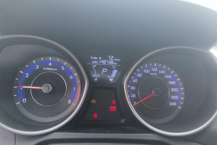 Used Hyundai Elantra (5th Generation / Langdong) 2015 1.6L Automatic Fashion Model Instrument Cluster