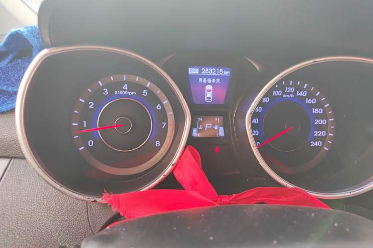Used Hyundai Elantra (5th Generation / Langdong) 2015 1.6L Automatic Leading Model Instrument Cluster