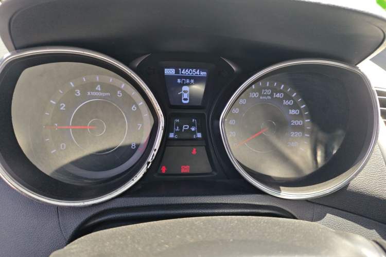 Used Hyundai Elantra (5th Generation / Langdong) 2015 1.6L Automatic Leading Model Instrument Cluster