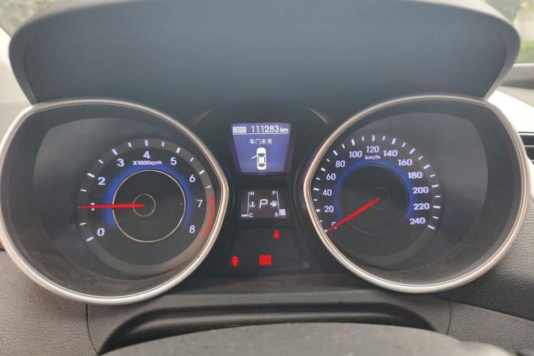 Used Hyundai Elantra (5th Generation / Langdong) 2015 1.6L Automatic Leading Model Instrument Cluster