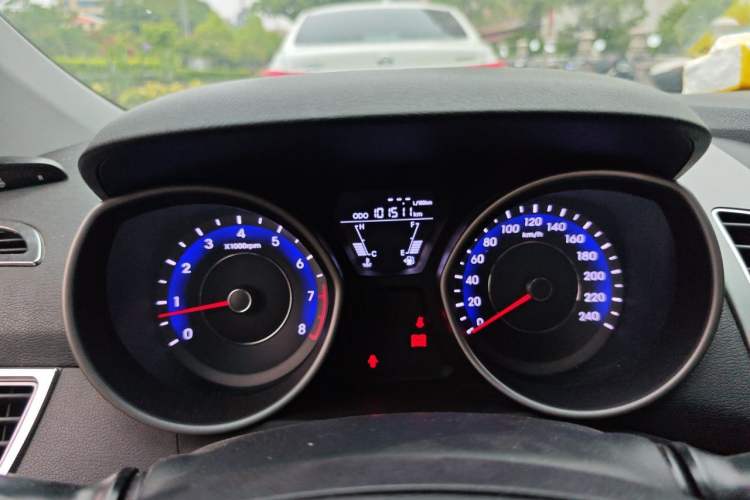Used Hyundai Elantra (5th Generation / Langdong) 2015 1.6L Manual Fashion Edition Instrument Cluster