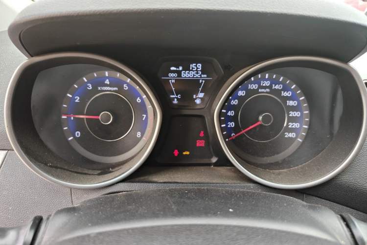 Used Hyundai Elantra (5th Generation / Langdong) 2015 1.6L Manual Fashion Edition Instrument Cluster