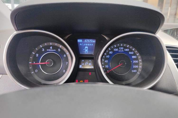 Used Hyundai Elantra (5th Generation / Langdong) 2015 1.6L Automatic Leading Model Instrument Cluster
