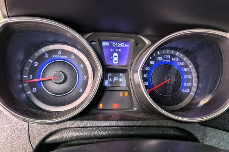 Used Hyundai Elantra (5th Generation / Langdong) 2015 1.6L Automatic Leading Model Instrument Cluster