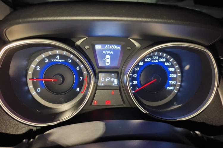 Used Hyundai Elantra (5th Generation / Langdong) 2015 1.6L Automatic Luxury Model Instrument Cluster