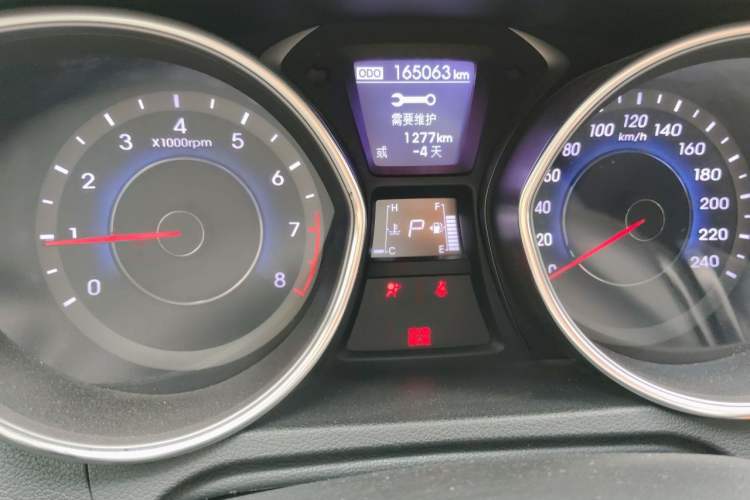 Used Hyundai Elantra (5th Generation / Langdong) 2015 1.6L Automatic Luxury Model Instrument Cluster