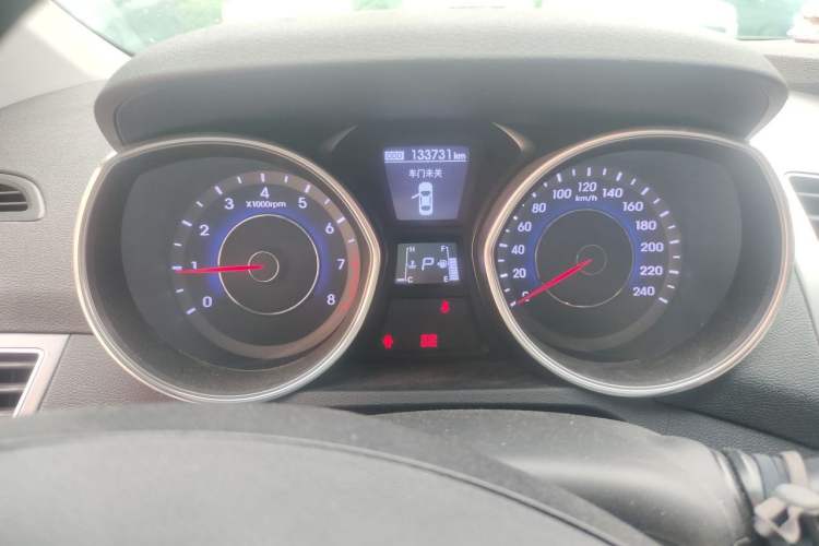 Used Hyundai Elantra (5th Generation / Langdong) 2015 1.6L Automatic Leading Model Instrument Cluster