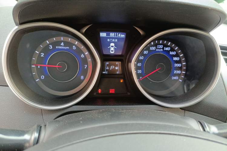 Used Hyundai Elantra (5th Generation / Langdong) 2015 1.6L Automatic Luxury Model Instrument Cluster