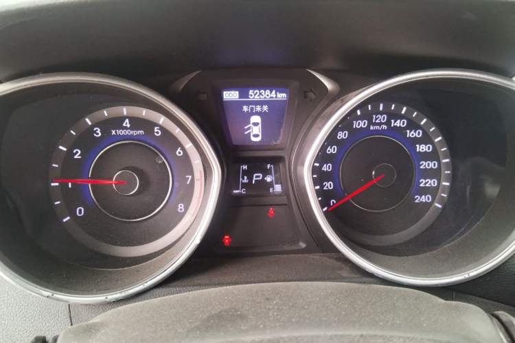 Used Hyundai Elantra (5th Generation / Langdong) 2015 1.6L Automatic Luxury Model Instrument Cluster