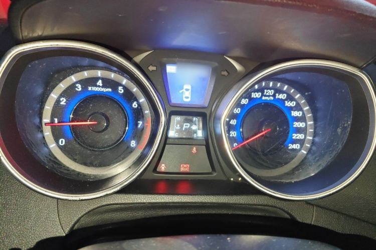 Used Hyundai Elantra (5th Generation / Langdong) 2015 1.6L Automatic Luxury Model Instrument Cluster