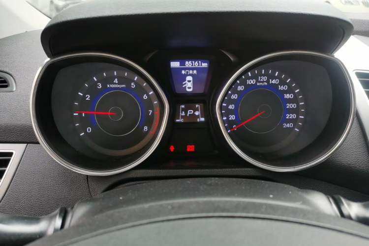Used Hyundai Elantra (5th Generation / Langdong) 2015 1.6L Automatic Luxury Model Instrument Cluster