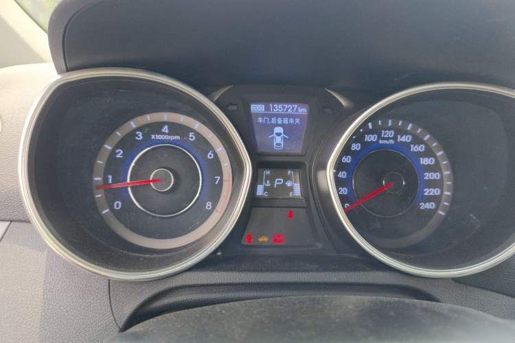Used Hyundai Elantra (5th Generation / Langdong) 2015 1.6L Automatic Leading Model Instrument Cluster