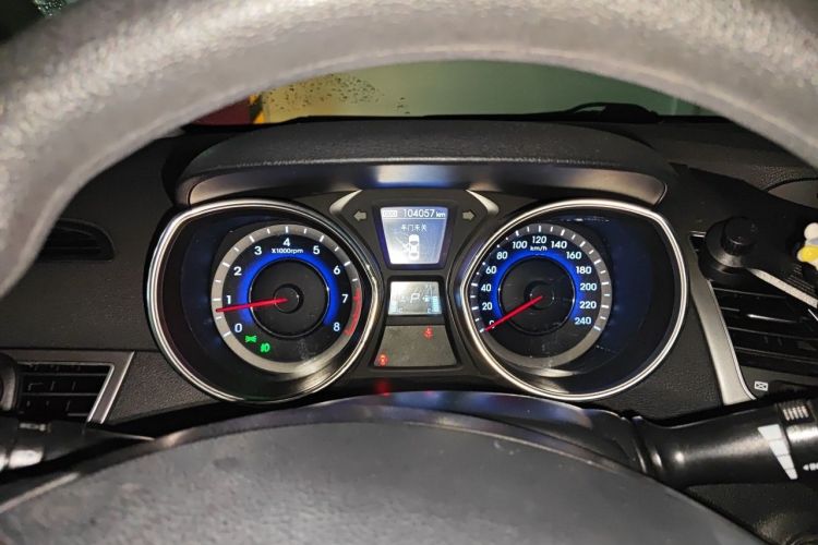 Used Hyundai Elantra (5th Generation / Langdong) 2015 1.6L Automatic Leading Model Instrument Cluster
