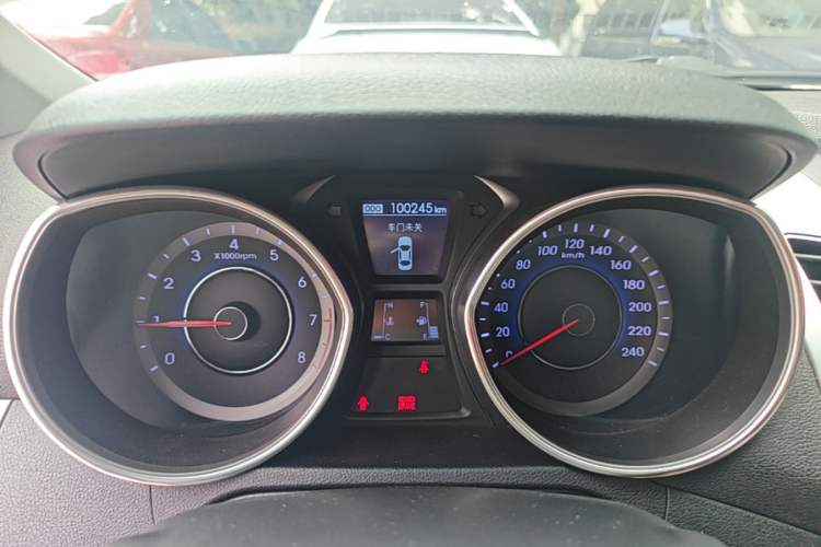 Used Hyundai Elantra (5th Generation / Langdong) 2015 1.6L Manual Leading Model Instrument Cluster
