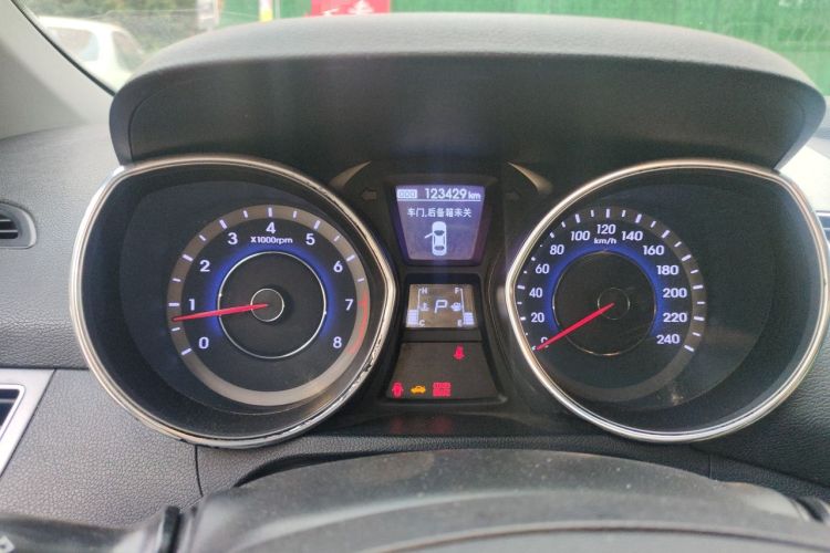 Used Hyundai Elantra (5th Generation / Langdong) 2015 1.6L Automatic Leading Model Instrument Cluster