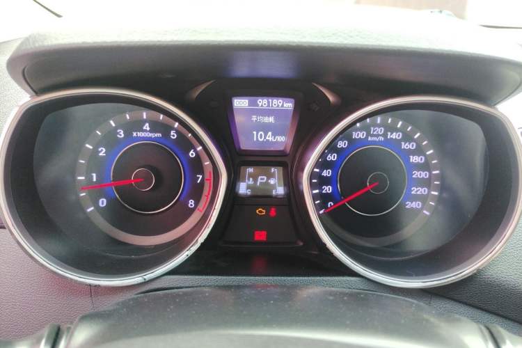 Used Hyundai Elantra (5th Generation / Langdong) 2015 1.6L Automatic Leading Model Instrument Cluster