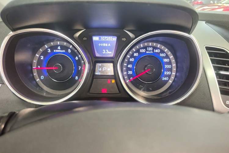 Used Hyundai Elantra (5th Generation / Langdong) 2015 1.6L Automatic Leading Model Instrument Cluster
