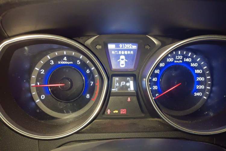 Used Hyundai Elantra (5th Generation / Langdong) 2015 1.6L Automatic Leading Model Instrument Cluster