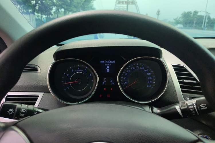 Used Hyundai Elantra (5th Generation / Langdong) 2015 1.6L Manual Leading Model Instrument Cluster