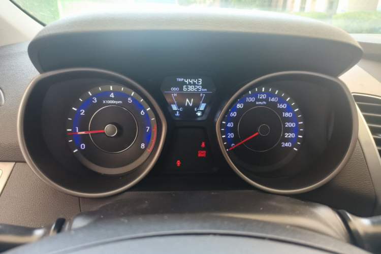 Used Hyundai Elantra (5th Generation / Langdong) 2015 1.6L Automatic Fashion Model Instrument Cluster