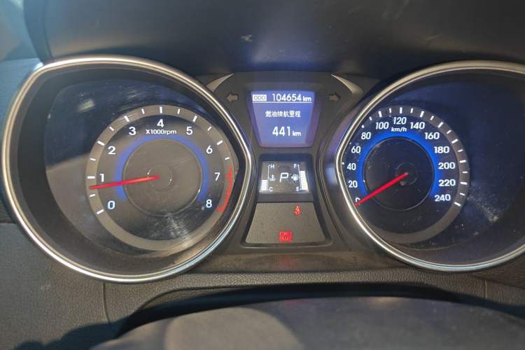 Used Hyundai Elantra (5th Generation / Langdong) 2015 1.6L Automatic Leading Model Instrument Cluster